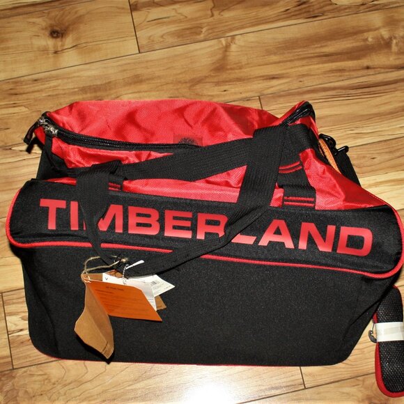 Timberland duffle bag - Jay Peak Trail 22inch duffle Red/Black - Picture 2 of 5